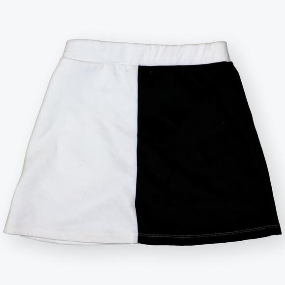 Altar'd State White Black Colorblock Microfiber Knit Mini Skirt M - Picture 3 of 5